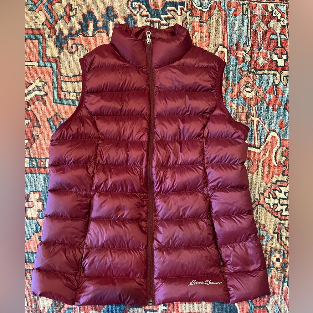 NWOT Eddie Bauer 650 fill down puffer vest size women’s L
